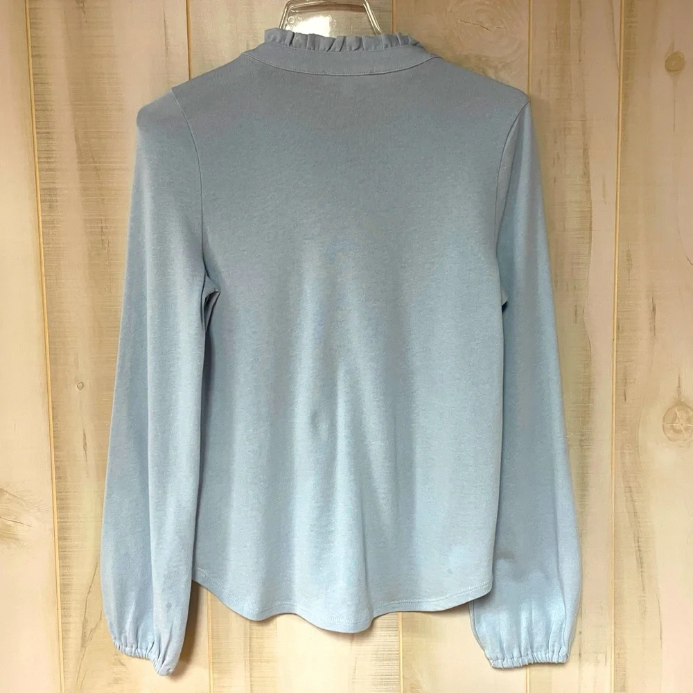 Daily Thread Light Blue Half Button Ruffle Trim Hi Low Blouse Sz XS - Picture 2 of 5